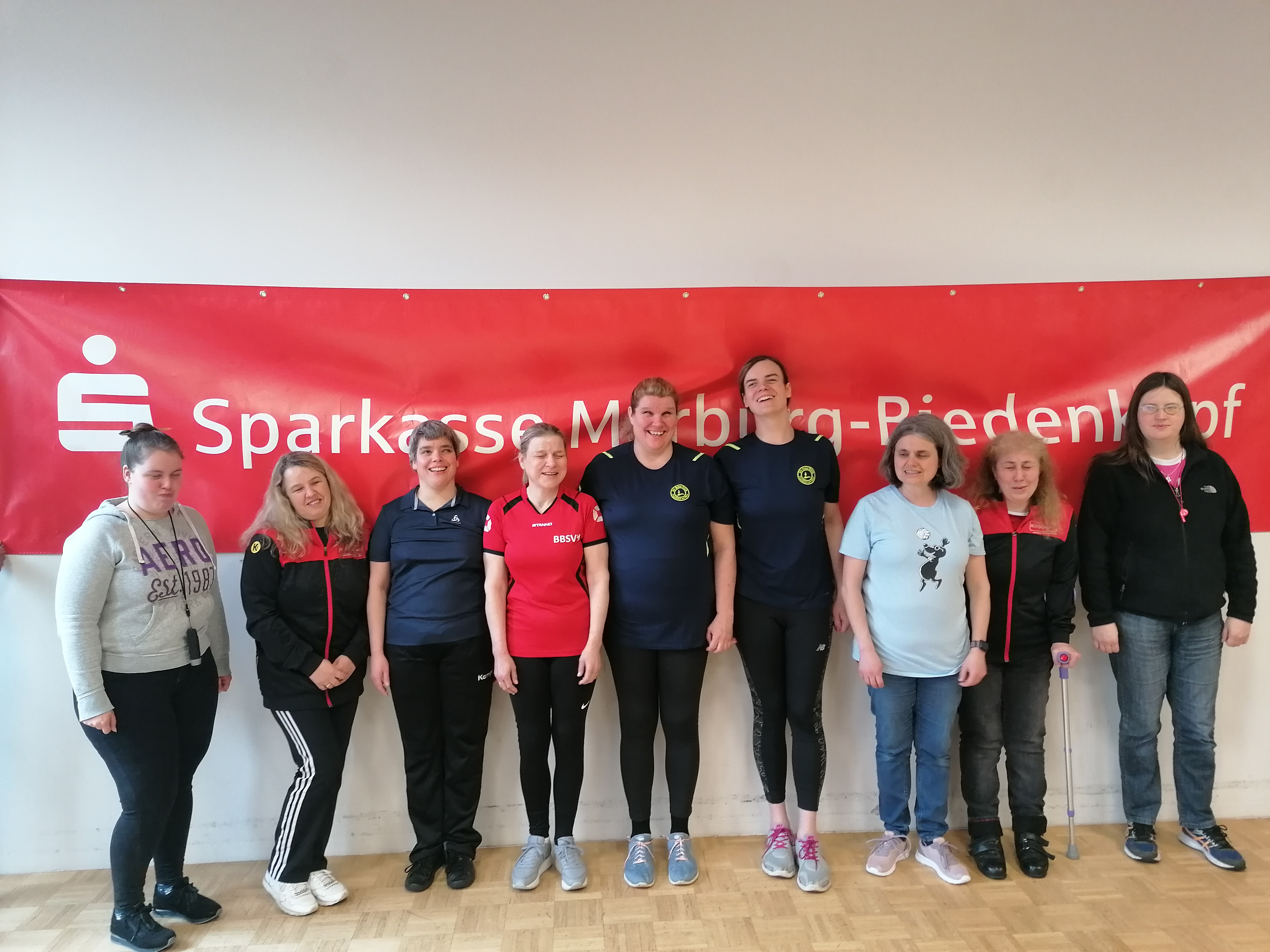 Gruppenfoto: Division B der Damen